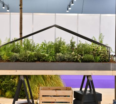 Davines_TOP_HAIR_Messestand_2019_Foto_Melanie_Fredel__1_ Davines spendet 800 Pflanzen an gemeinnützige Organisationen