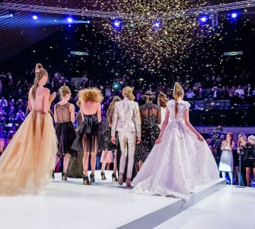 L_Oreal_Professionel_TOP_HAIR_Messe Celebration! L’Oréal Professionnel feiert auf der TOP HAIR Messe Geburtstag