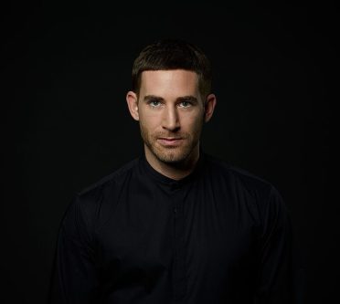 csm_portrait-dennis-creuzberg_fotocredit-laurence-chaperon_2_1_24d2c58075