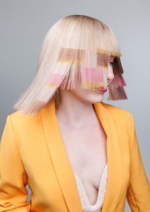 Die DACH-Gewinner*innen der Kao Global Creative Awards stehen fest Bei den Global Creative Awards der Kao Salon Division, dem renommierten internationalen Kreativwettbewerb für Hair-Stylist*innen und Colorist*innen, werden auch in diesem Jahr innovative Ideen und handwerkliches Können prämiert. 