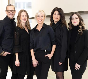 Enzo De Simone, Larissa Pfister, Gabriela Leuzinger, Giuseppina Pizzo, Leonor Rodrigues (v.l.)